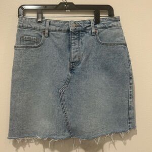 Old Navy denim skirt size 6